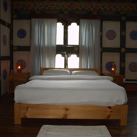 פארו Ama'S Village Lodge מראה חיצוני תמונה