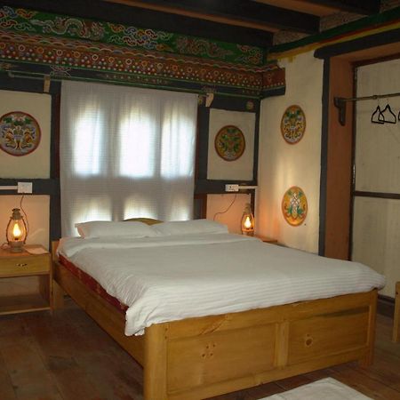 פארו Ama'S Village Lodge מראה חיצוני תמונה