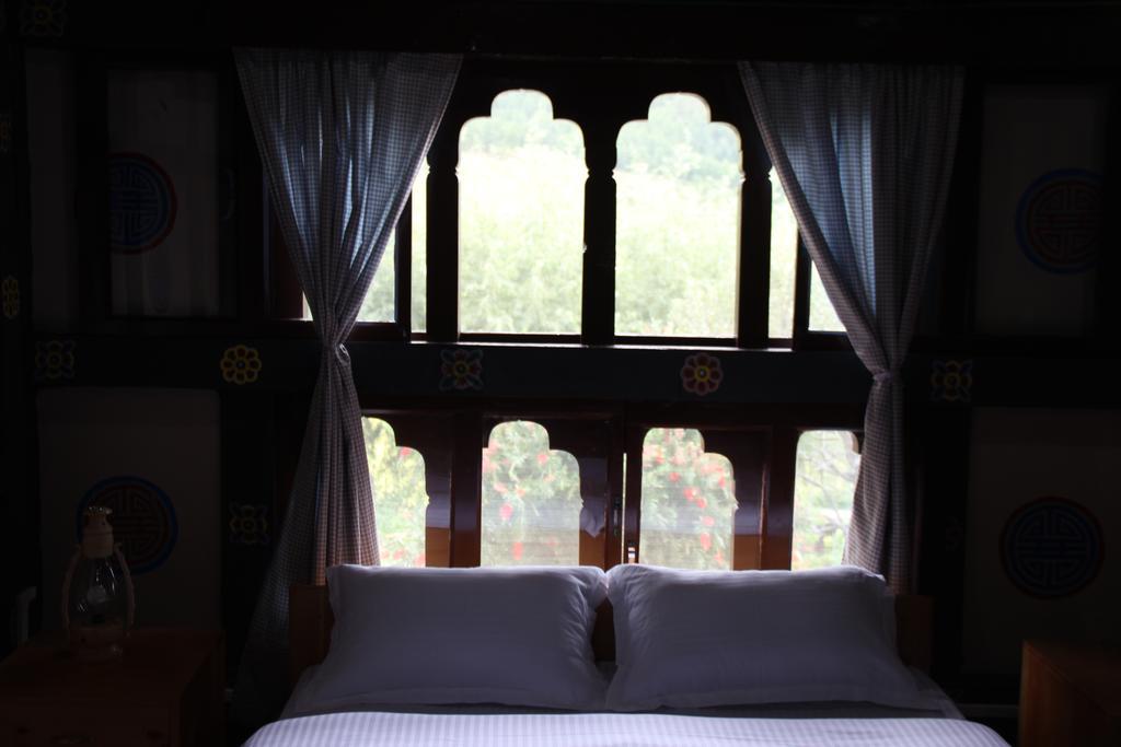 פארו Ama'S Village Lodge מראה חיצוני תמונה